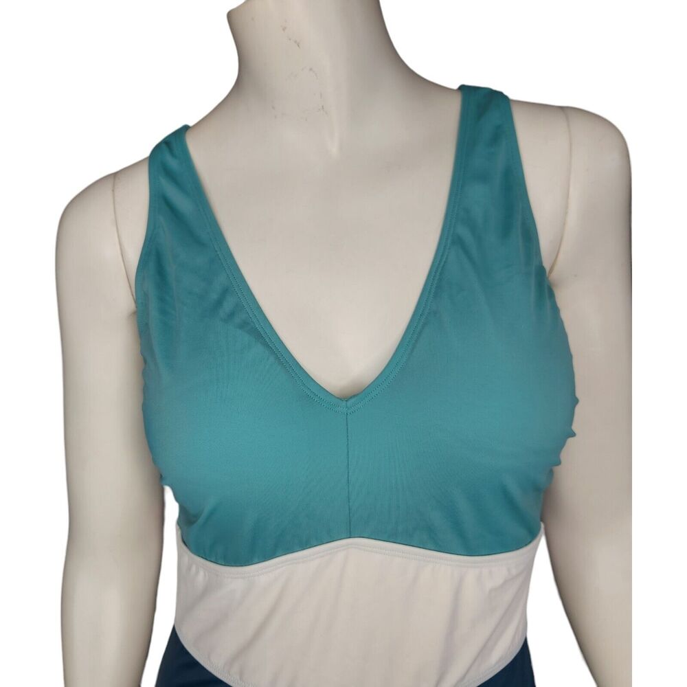 Zuda Colorblocked V-Neck One Piece Womens Swimsuit Teal‎ Blue Size 8 NWOT - Picture 2 of 16